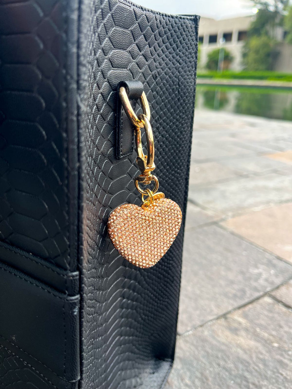 CHARM CORAZON BRILLANTE